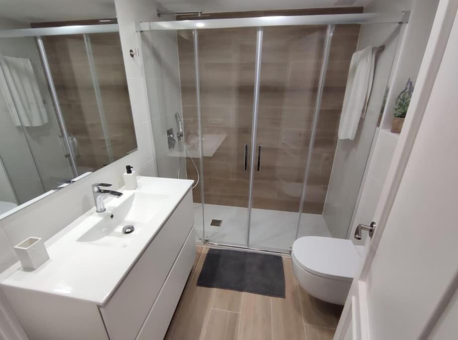 Amplio Apartamento Con Piscina Al Lado De La Playa Platja d'Aro Exterior foto